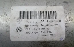 Ресивер пневмоподвески для Volkswagen Touareg на фотографиях