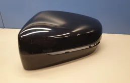 Накладка зеркала левого для BMW 5er 2018 года на фотографиях