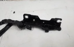 Петля капота левая для BMW X3 2017 года на фотографиях