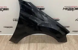 Крыло правое для Mercedes-Benz M class 2009 года на фотографиях