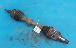 Привод передний левый для Toyota RAV4 2018 года на фотографиях