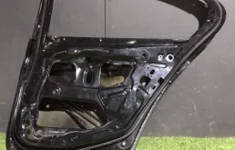 Дверь задняя правая для BMW 5er 2016 года на фотографиях