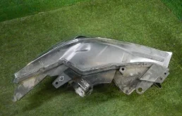 Фара левая для Mazda CX 5 2022 года на фотографиях