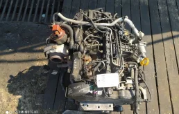 Двигатель без навесного для Volkswagen Caddy 2019 года на фотографиях