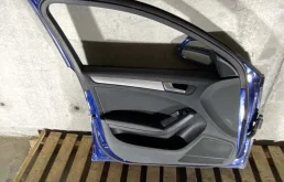 Дверь передняя левая для Audi A4 2011 года на фотографиях