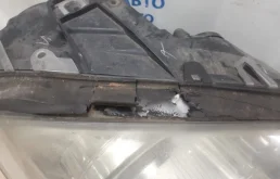 Фара ксенон левая для Mercedes-Benz M class 2010 года на фотографиях