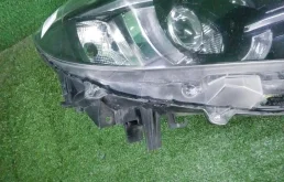 Фара левая для Mazda CX 5 2015 года на фотографиях