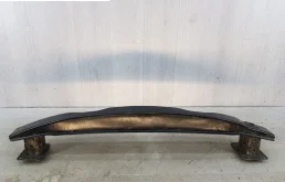 Усилитель заднего бампера для Volkswagen Tiguan 2013 года на фотографиях