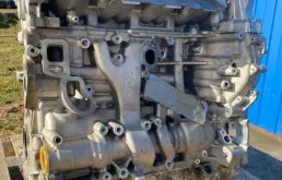 Двигатель без навесного для BMW 5er 2021 года на фотографиях