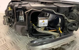 Фары для Volvo S40 2006 года на фотографиях