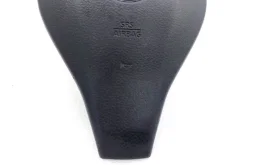 Подушка безопасности водителя для Nissan X-Trail 2018 года на фотографиях