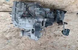 Раздатка для Mitsubishi Pajero 2012 года на фотографиях