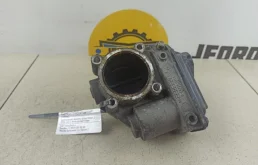 Дроссельная заслонка для Ford Focus 2005 года на фотографиях