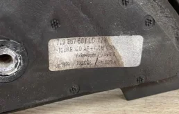 Стекла и зеркала для Volkswagen Touareg 2003 года на фотографиях