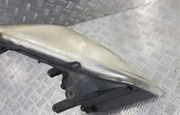 Фара левая для Ford Transit 2009 года на фотографиях