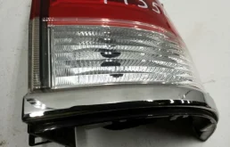 Фонарь правый для Toyota Land Cruiser 2018 года на фотографиях