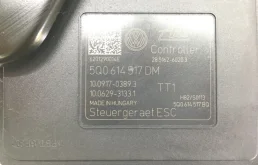 Блок ABS для Skoda Octavia 2017 года на фотографиях