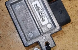 Реле свечей накала для BMW X3 2010 года на фотографиях