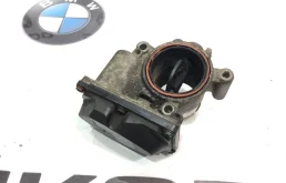 Блок дроссельной заслонки для Volkswagen Tiguan 2010 года на фотографиях