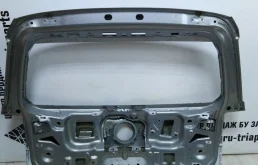 Крышка багажника для Volkswagen Passat 2013 года на фотографиях