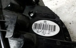 Фонарь внешний левый для Volkswagen Passat 2015 года на фотографиях