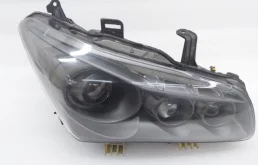 Фара правая для Infiniti QX 2020 года на фотографиях