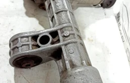 Передний мост для Suzuki Grand Vitara 2005 года на фотографиях