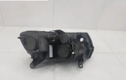 Фара ксенон левая для Renault Logan 2013 года на фотографиях