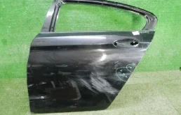 Двери для BMW 5er 2021 года на фотографиях