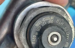 Топливный насос для Audi A4 2005 года на фотографиях