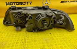 Фары для BMW 5er 2003 года на фотографиях