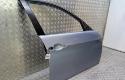 Двери для BMW 3er 2006 года на фотографиях