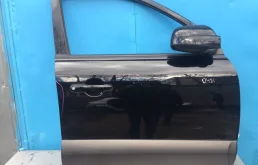 Дверь передняя правая для Hyundai Tucson 2008 года на фотографиях