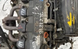 Двигатель для Honda Civic 2001 года на фотографиях