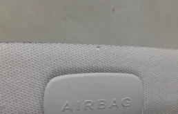 Накладка лобового стекла левая для Mercedes-Benz GLK class 2015 года на фотографиях