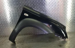 Крылья для Hyundai Tucson 2005 года на фотографиях