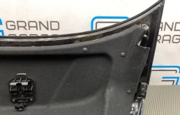 Крышка багажника для Mercedes-Benz C class 2005 года на фотографиях