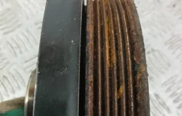 Шкив коленвала для BMW 5er 2013 года на фотографиях