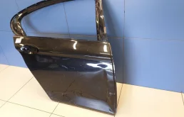 Дверь задняя правая для BMW 5er 2016 года на фотографиях
