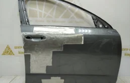 Дверь передняя правая для Skoda Octavia 2018 года на фотографиях