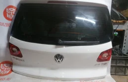 Крышка багажника для Volkswagen Tiguan 2009 года на фотографиях