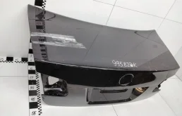 Крышка багажника для Volkswagen Jetta 2005 года на фотографиях