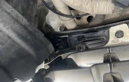 Фара правая для Toyota Land Cruiser 2014 года на фотографиях