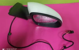 Зеркало боковое правое для Volkswagen Tiguan 2011 года на фотографиях