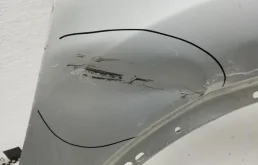 Крыло правое для Ford Kuga 2015 года на фотографиях