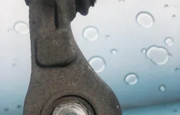 Качающийся рычаг правый для Audi A6 на фотографиях