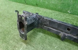 Усилитель бампера передний нижний для Toyota RAV4 2018 года на фотографиях