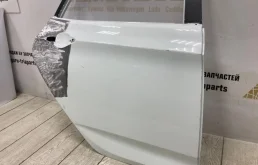 Дверь задняя правая для Hyundai Solaris 2016 года на фотографиях