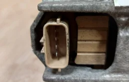 Генератор для Mitsubishi Lancer 2013 года на фотографиях