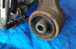 Редуктор заднего моста для Nissan X-Trail 2001 года на фотографиях